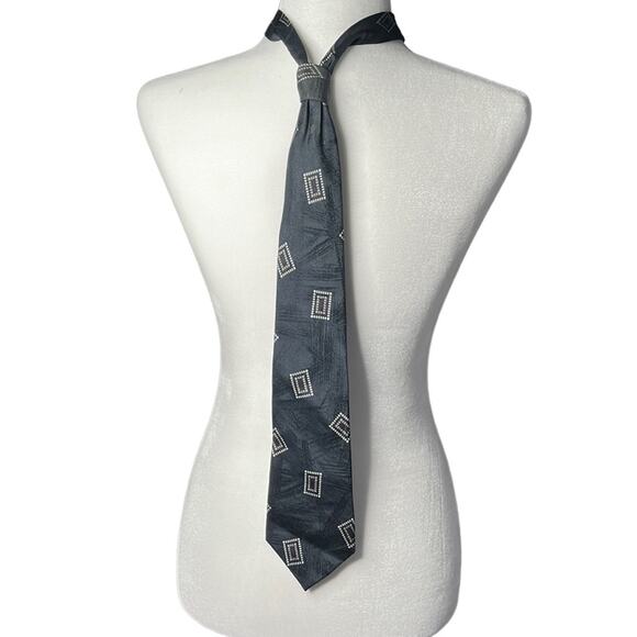 Giorgio Armani Men’s  Black Silk Tie With Square Print - Picture 1 of 7